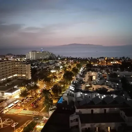 Sea View Penthouse 플라야데라스아메리카스