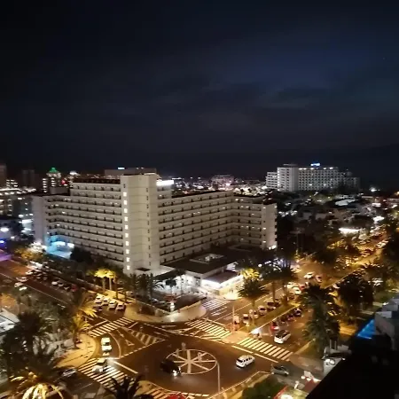 Sea View Penthouse *