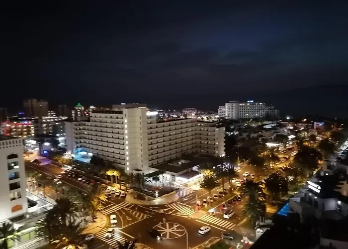 Sea View Penthouse *